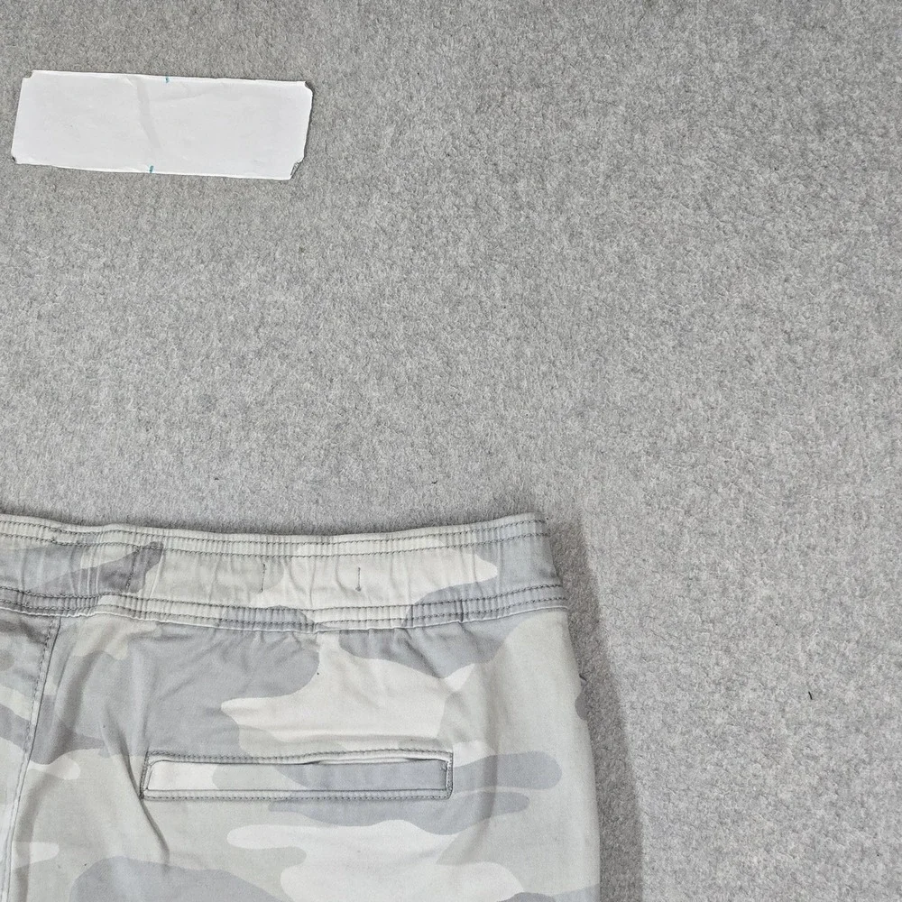 Hollister Men Shorts XL Gray Camouflage Jogger Short 9